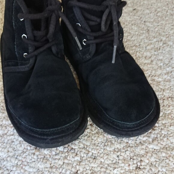 Ugg Classic Neumel Boots in black size 6 - Picture 7 of 12